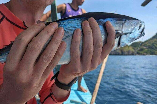 El Nido Palawan fishing with local Fisherman with lunch - Discovering the El Nido Fishing Experience