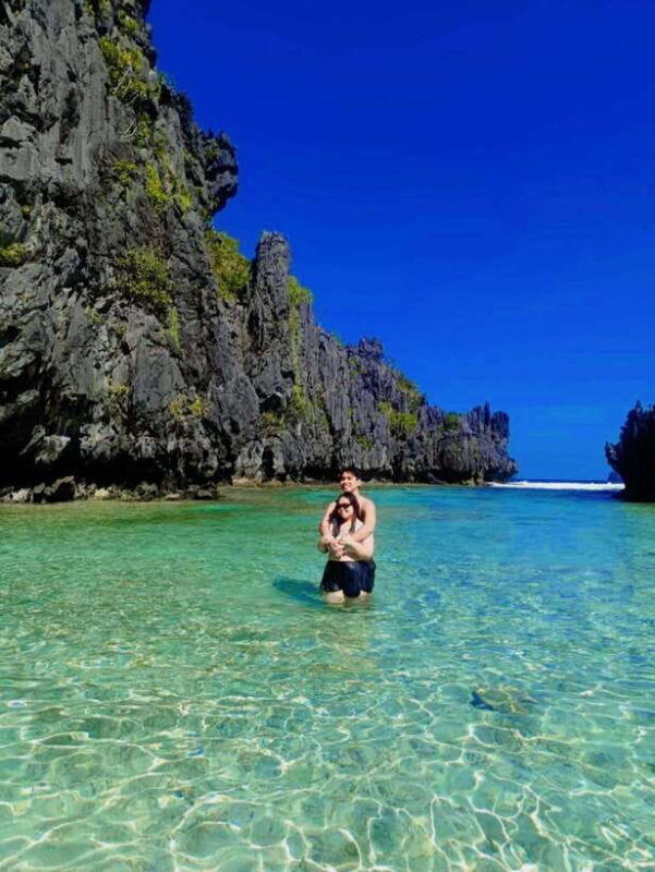 el-nido-private-customized-tour-with-snake-island-caves