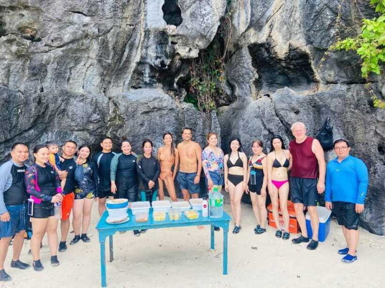 el-nido-private-island-hopping-tour-c-w-buffet-lunch