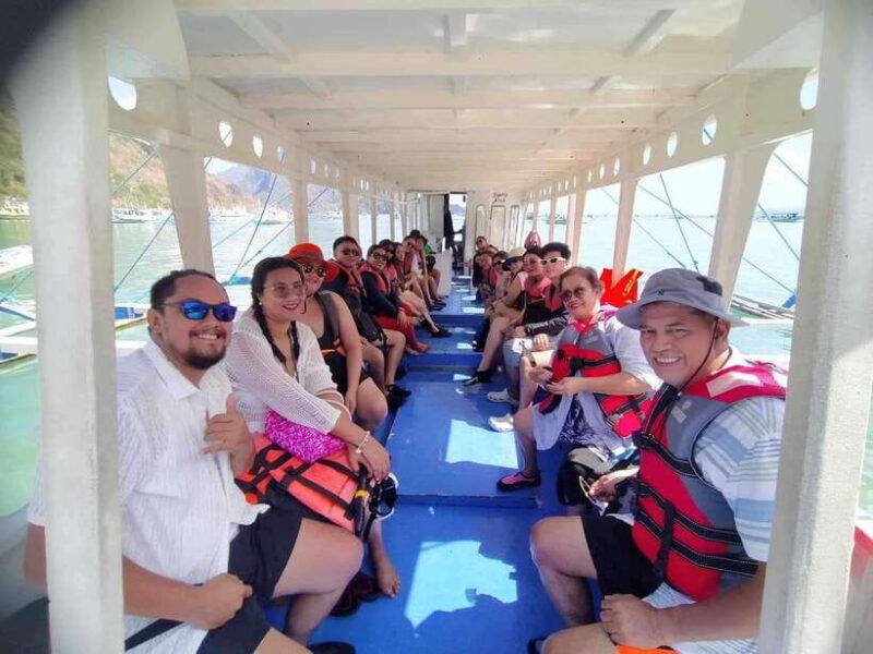 el-nido-tour-c-with-matinloc-shrine-and-white-sand-beaches