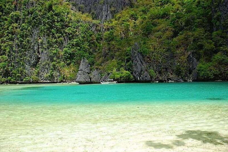 el-nido-tour-d-with-cadlao-lagoon-paradise-beach-more