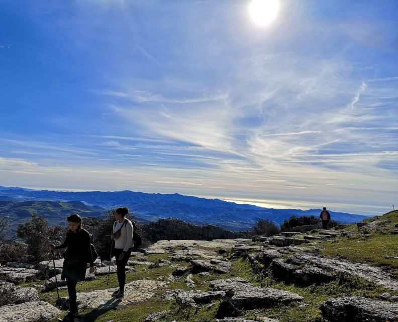 el-torcal-de-antequera-hike-with-transfer