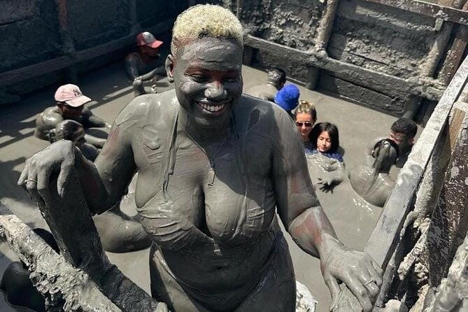 el-totumo-mud-volcano-day-tour-and-eco-friendly-hotel