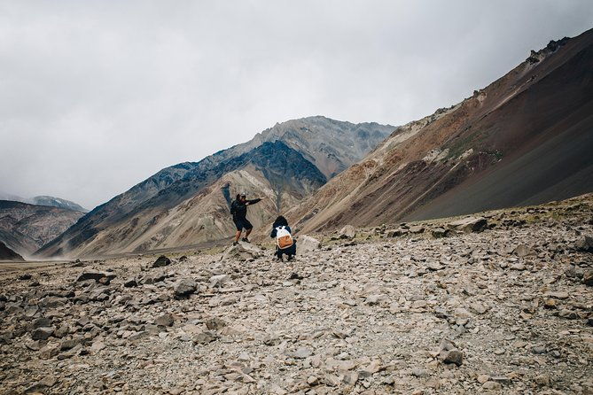 el-yeso-reservoir-in-a-4x4-car-semi-private-barbecue