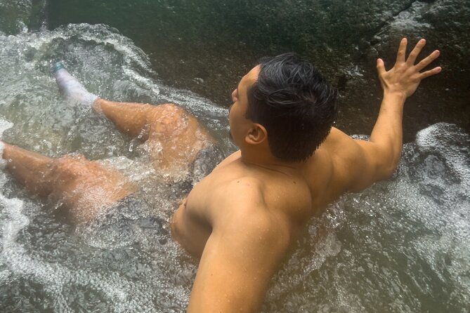 el-yunque-hike-waterslide-beach-cuisine-with-transport