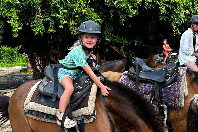 el-yunque-rainforest-puerto-rico-horseback-riding