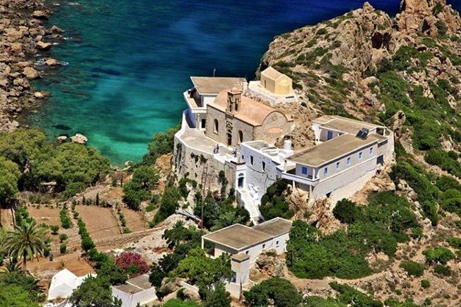 elafonisi-beach-private-tour-price-per-group-of-6