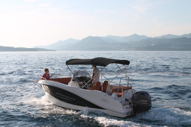 elaphite-islands-private-boat-tour-barracuda-545