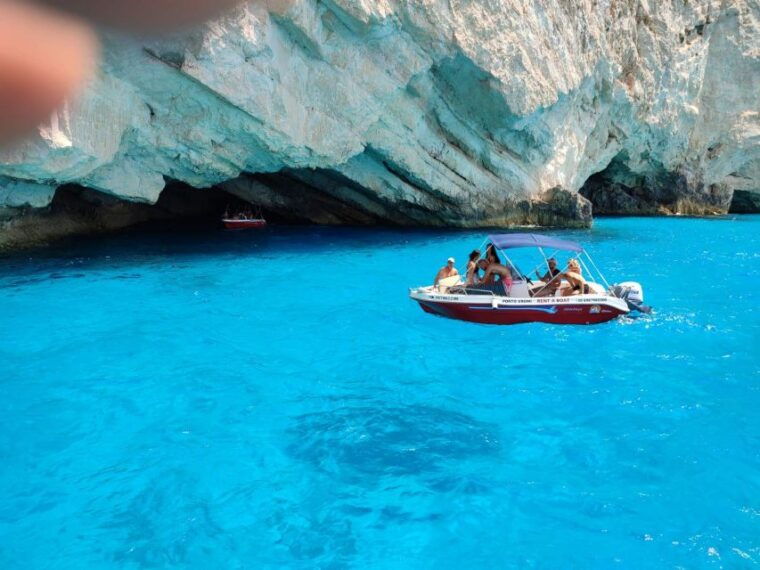 elatia-shipwreck-and-caves-private-boat-tour-with-skipper