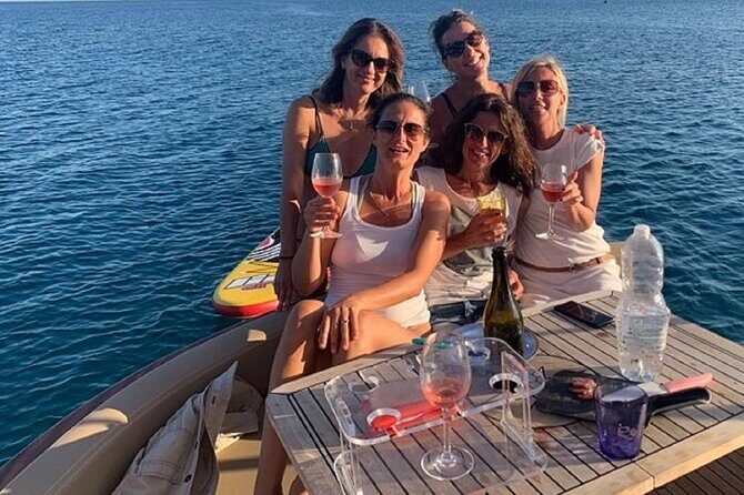 Elba Island - Aperitif on the boat at sunset - private - The Sum Up