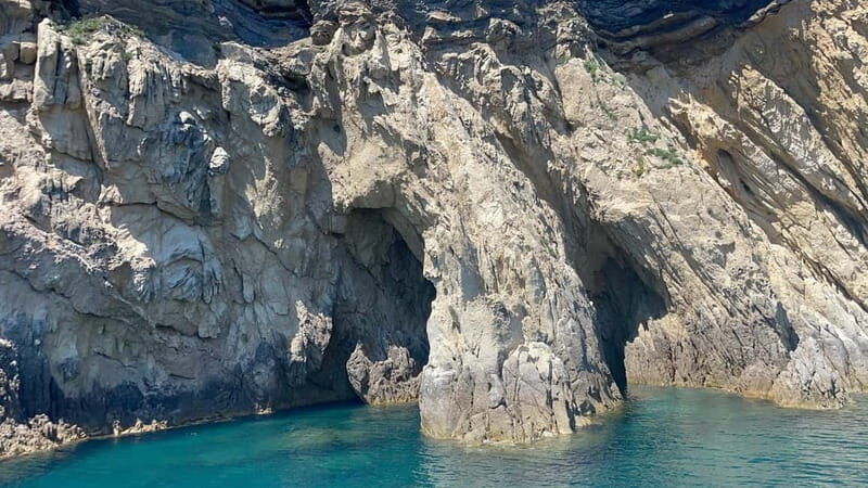 Elba Island boat trips - An In-Depth Look at the Elba Island Boat Trip  