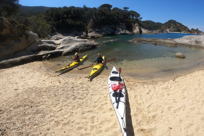 elba-island-full-day-sea-kayak-tour-2