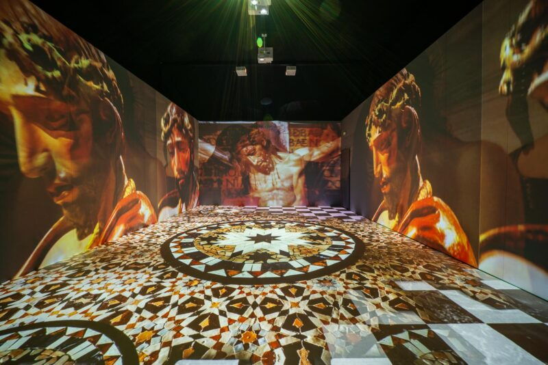 elche-the-mystery-man-exhibition-entry-ticket