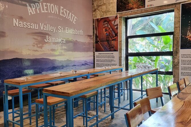 electric-bike-ride-and-appleton-tasting-at-good-hope-estate
