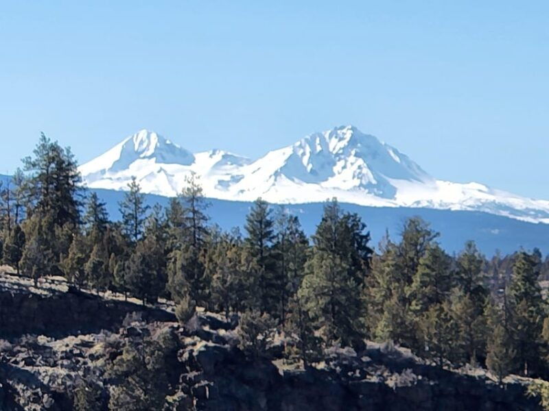 electric-bike-tour-of-bend-deschutes-river