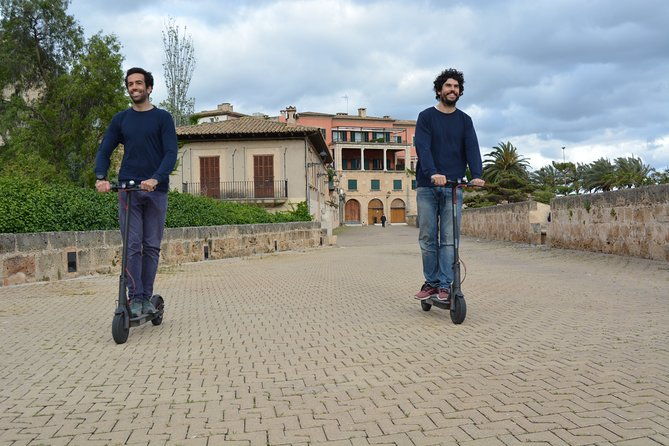 electric-kick-scooter-rental-in-palma-de-mallorca-2