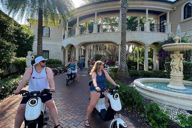 electric-moped-tour-of-naples-florida-family-fun-and-easy-to-ride