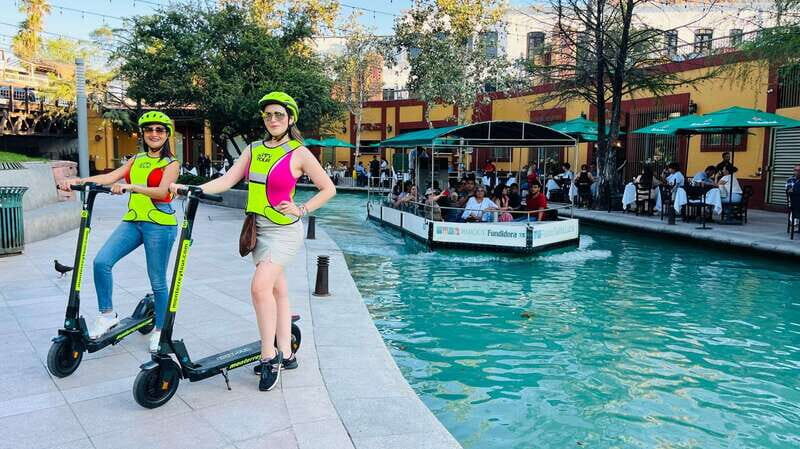 "Electric Scooter tour" in Monterrey down town with guide - Key Points