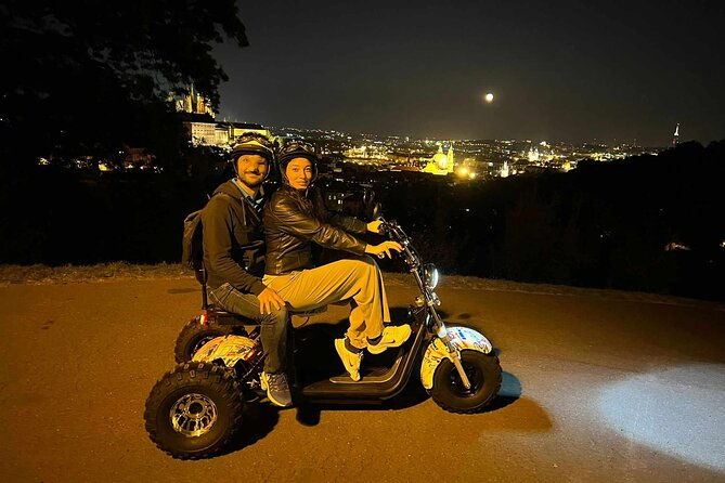 electric-trike-night-tour-in-prague-live-guided
