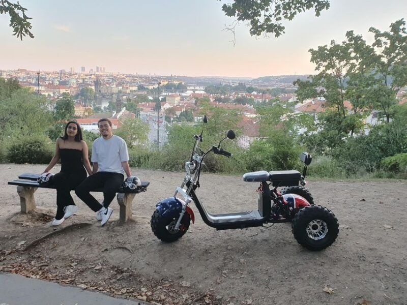 electric-trike-sunset-prague-tour