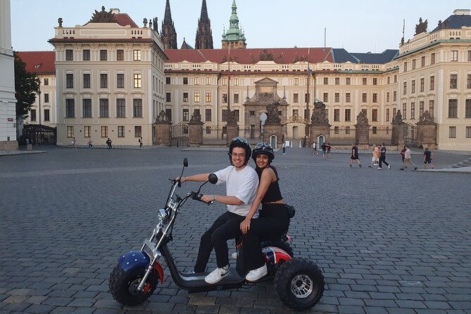 electric-trike-tour-in-prague-city-sightseeing-fun-riding