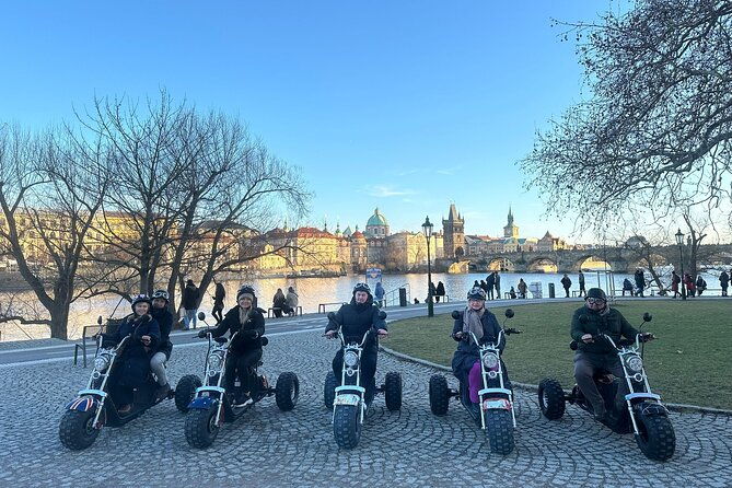 electric-trike-tour-in-prague-city-sightseeing-fun-riding