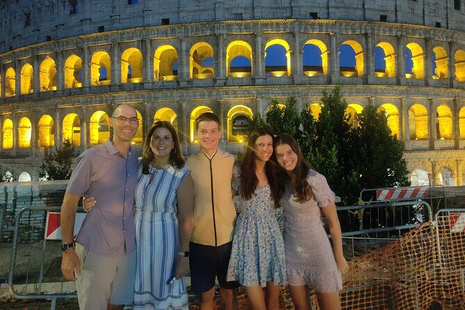 Elegant Rome by night tour and dinner in a local restaurant - Key Points