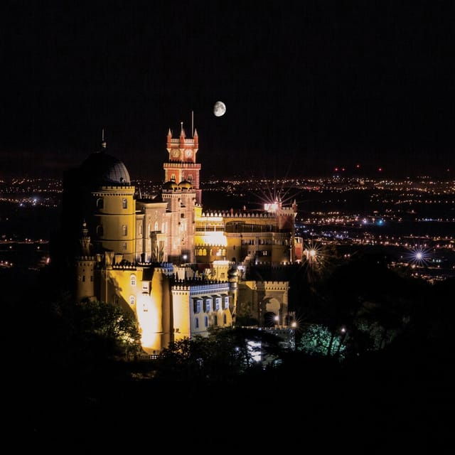 elegant-sintra-tour-at-night