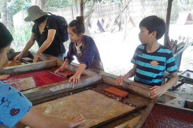 Elephant PooPoo Paper Park & Sticky Waterfall - The Scenic Sticky Waterfall Experience