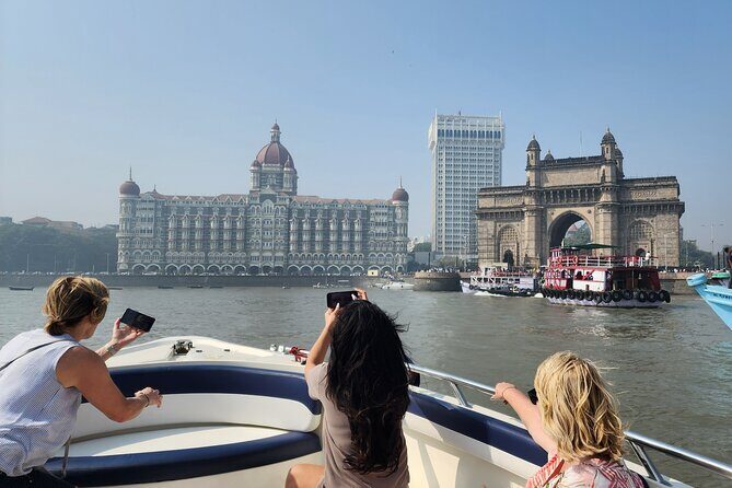 Elephanta Caves Private Tour by Speedboat - Fast & Luxurious - A Closer Look at the Experience