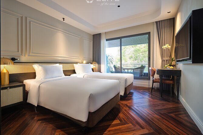 Elite of the Seas 2D1N Ultimate Luxury Cruise through Lan Ha Bay - Authenticity & Unique Touches