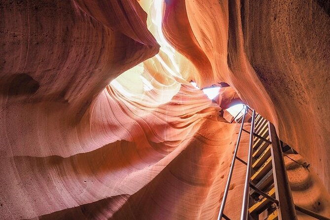 elite-vip-private-tour-horseshoe-bend-lower-antelope-canyon