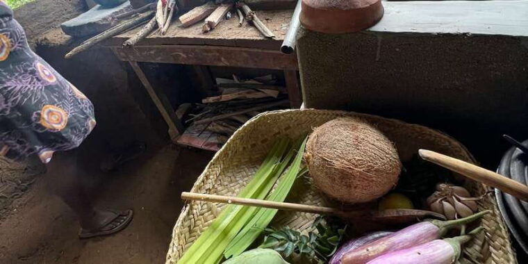 ella-cook-with-sadamali