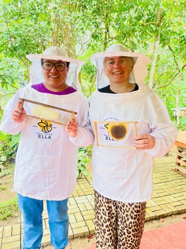 Ella: Honey Bee Farm Tour & Local Honey Tasting Experience - Tasting and Snacking