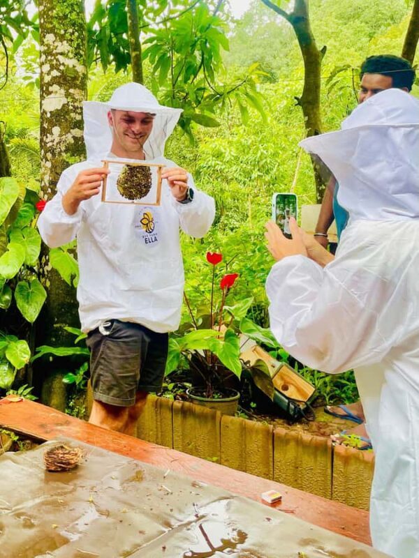 Ella: Honey Bee Farm Tour & Local Honey Tasting Experience - Shopping for Honey