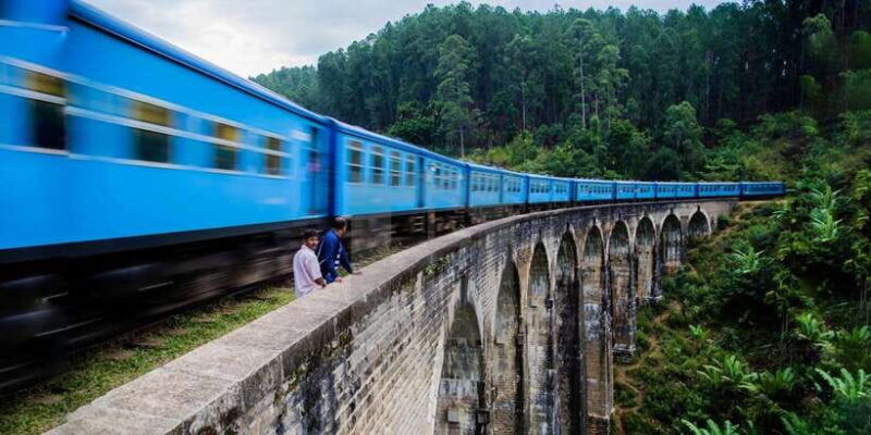 ella-little-adams-peak-and-nine-arch-bridge-half-day-tour