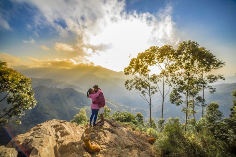 ella-private-ella-rock-sunrise-hike-all-inclusive