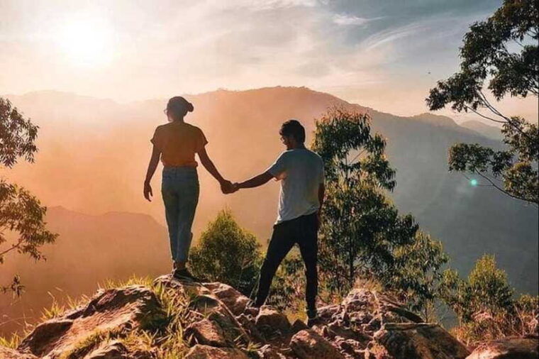 ella-sunrise-hike-to-ella-rock-with-hotel-pickup