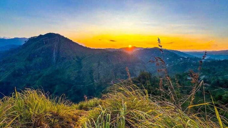 ella-sunset-tuk-tuk-tour-with-little-adams-peak-hike