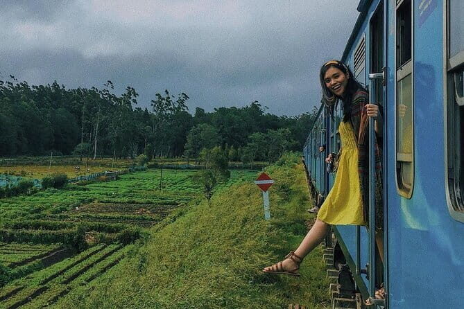 Ella to Colombo train tickets ( Reserved seats ) - Key Points