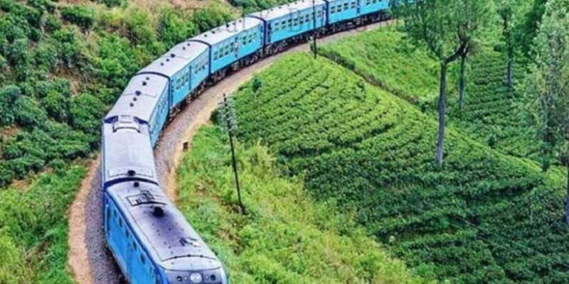 ella-to-horton-plains-with-bakers-falls-train-delights