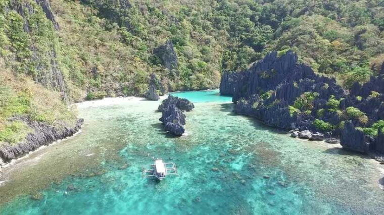 elnido-private-island-tour-a-with-picnic-lunch