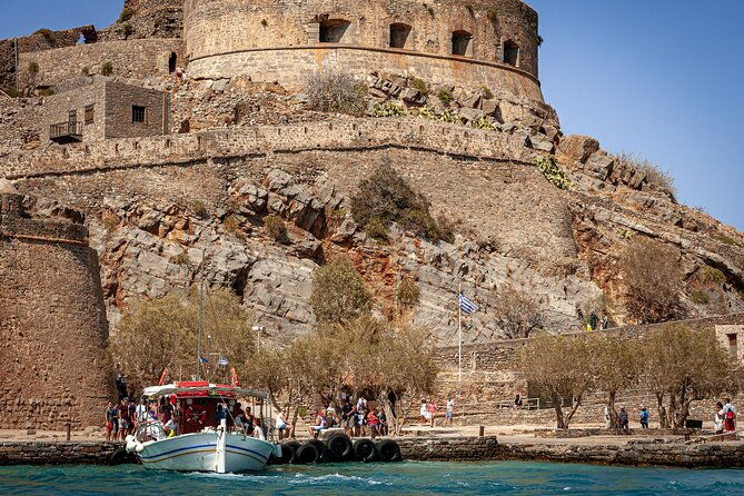 elounda-spinalonga-prof-guided-boat-tour-w-bbq-swimming