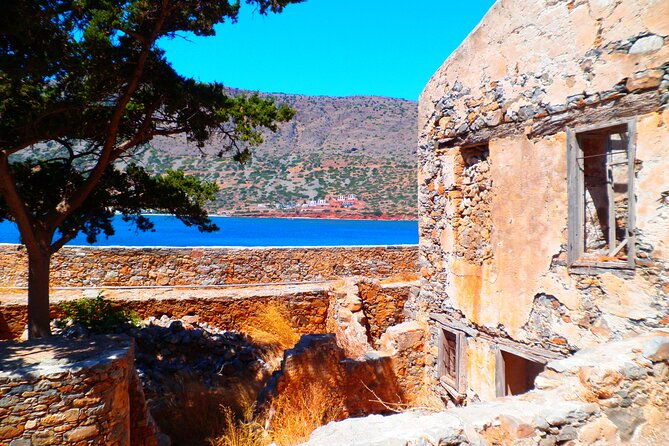 elounda-spinalonga-prof-guided-boat-tour-w-bbq-swimming