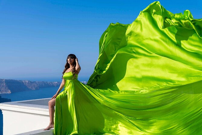 embark-on-a-flying-dress-photoshoot-in-santorini