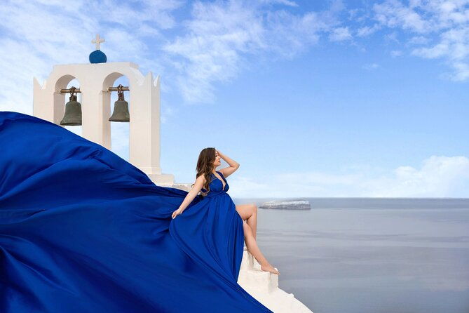 embark-on-a-flying-dress-photoshoot-in-santorini