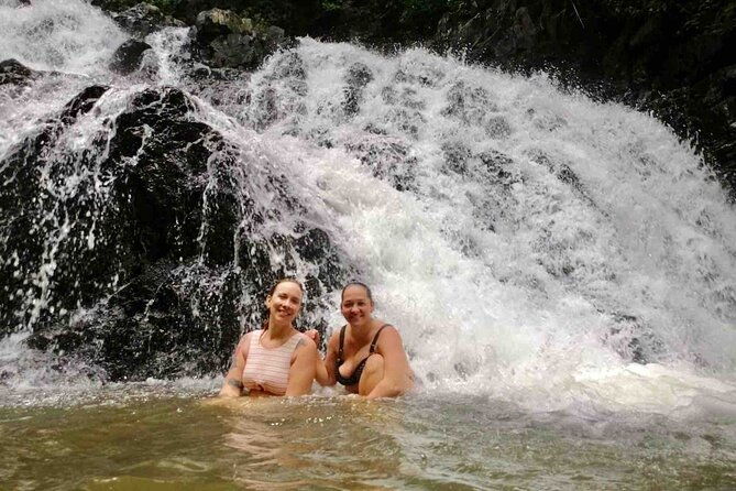 embera-village-day-tour-chagres-river-waterfalls-lunch-fruits-water