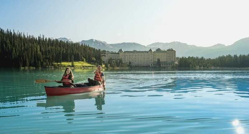 emerald-lakelake-louise-moraine-johnstoncanyonbanff-tour