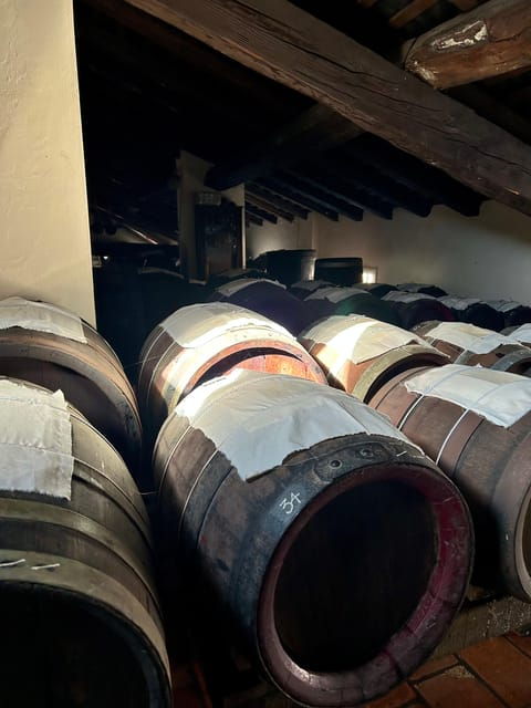 emilian-mountains-local-flavours-castle-outdoors-2