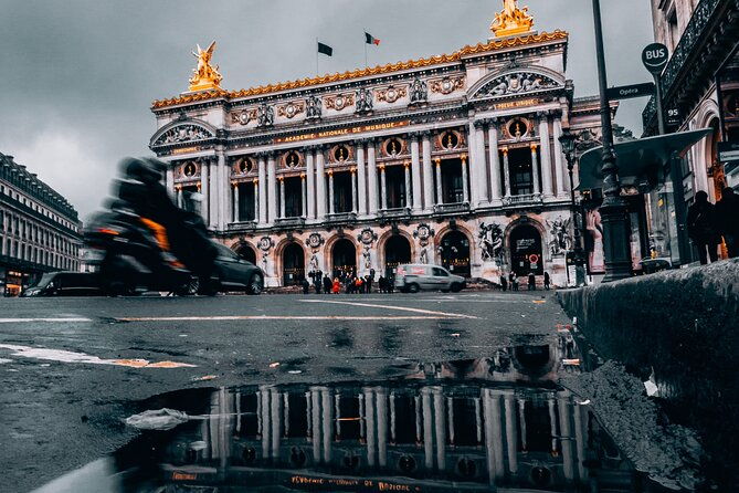 emily-in-paris-themed-private-tour-in-paris-with-hotel-pick-up